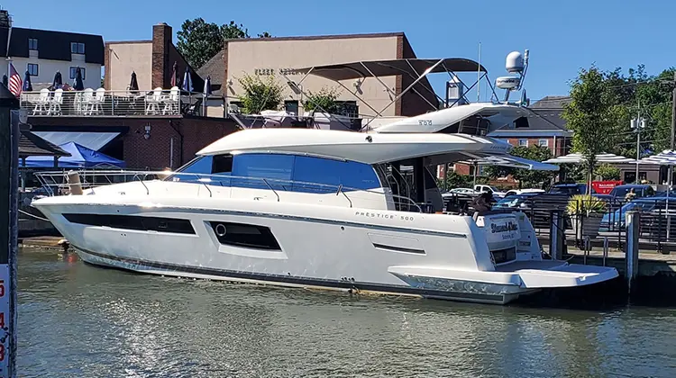2016 Prestige 500 Boat